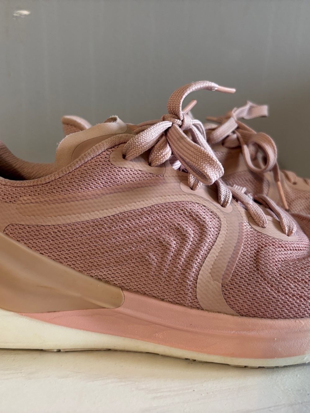 Lululemon Blissfeel 2 Running Shoes in Mink Size 8.5